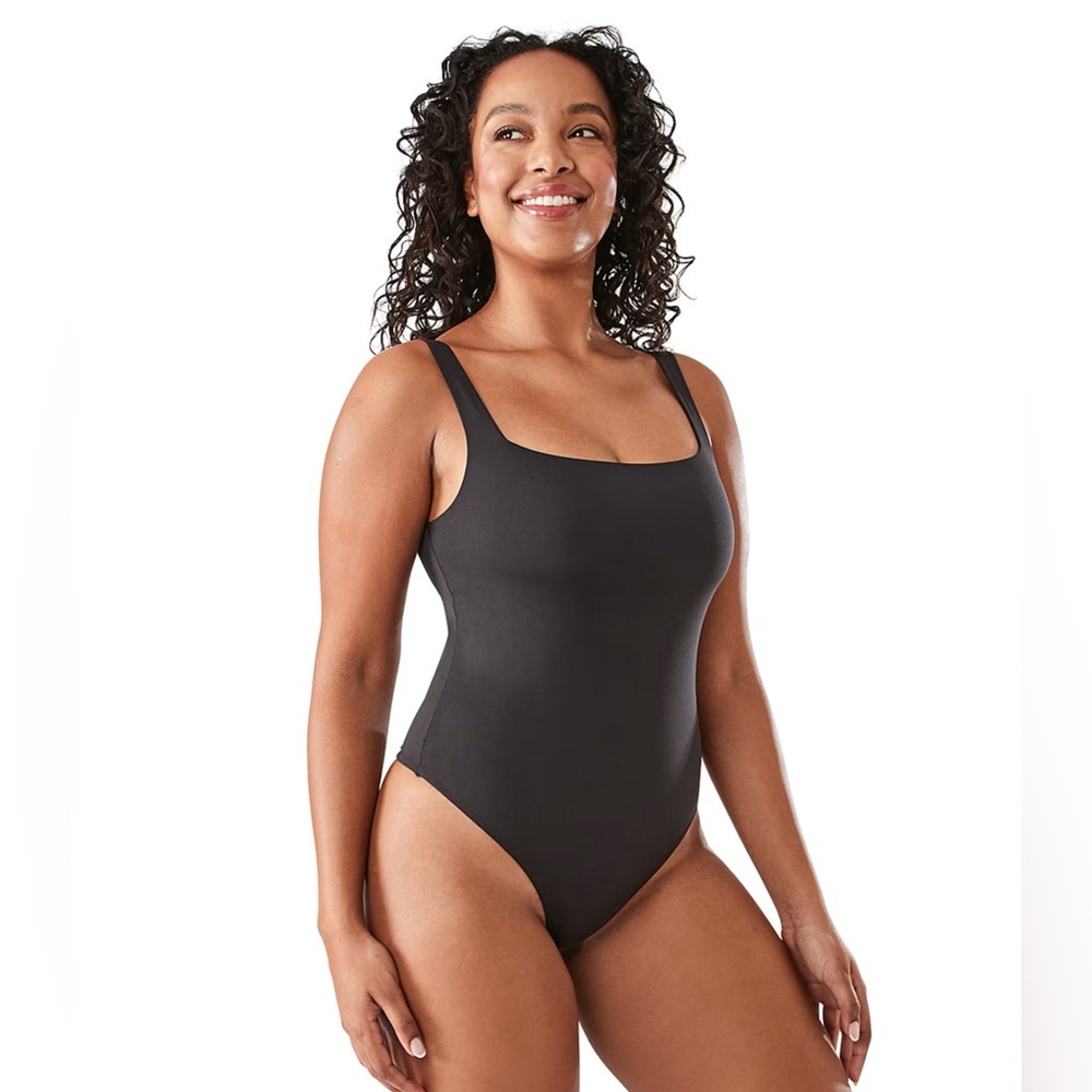 NWT Anko Smoothing bodysuit black in size US 10 and 8
